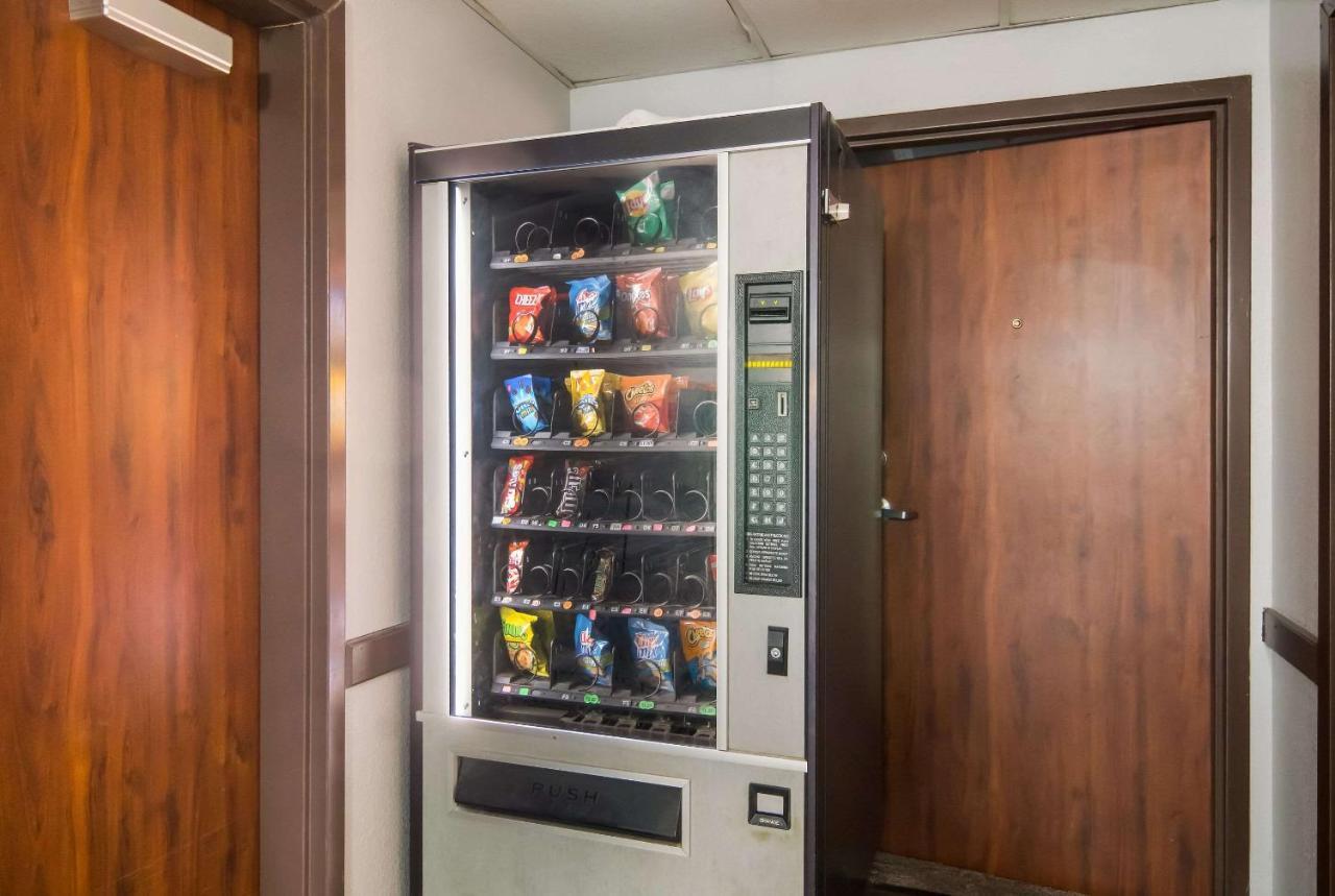 Quality Inn & Suites Waco Buitenkant foto